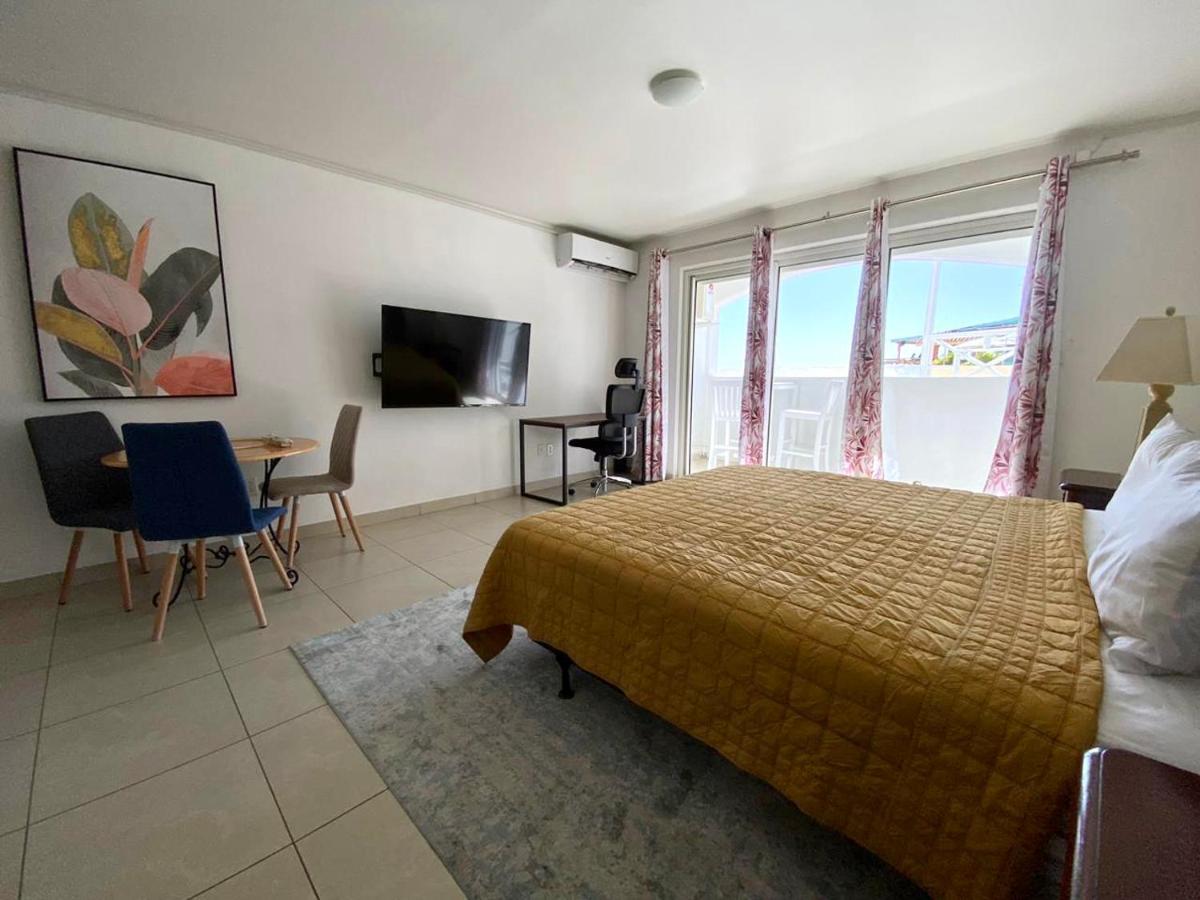 Maho Beach House - Studio - Beach Access Exteriör bild
